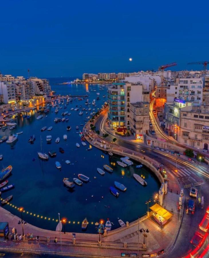 Ewa - 3-bedrooms Near Sliema - St Julians Seafront