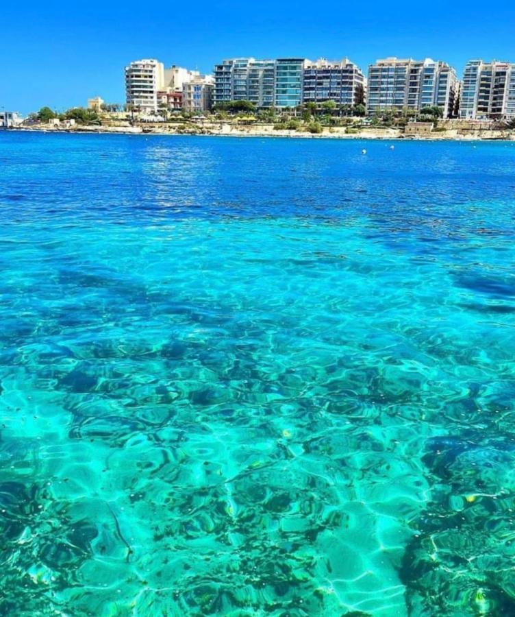 Ewa - 3-bedrooms Near Sliema - St Julians Seafront *